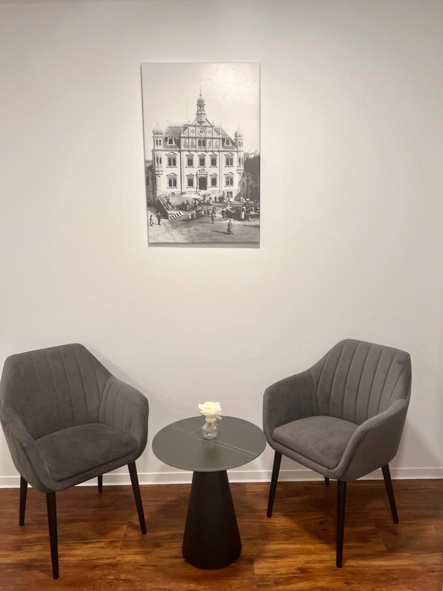 Hotel Am Schlossplatz Hechingen Buitenkant foto